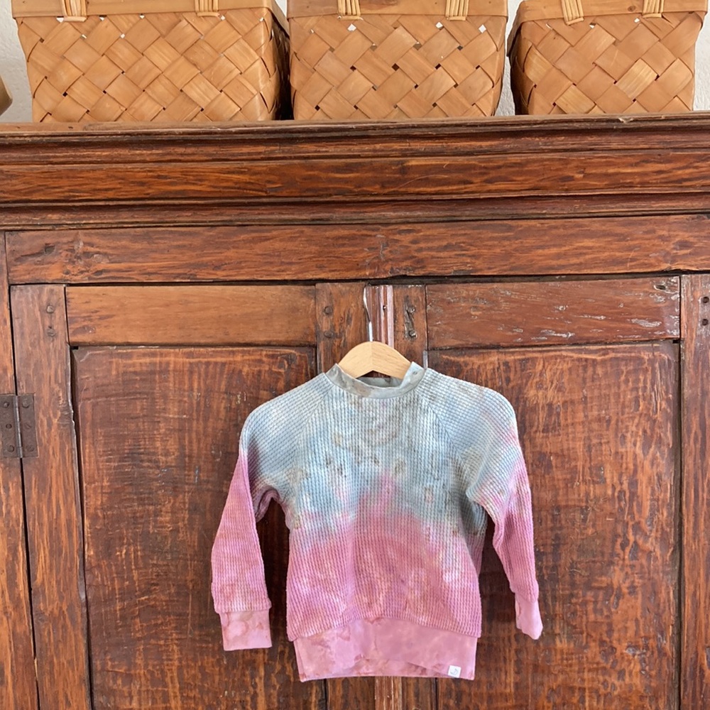 Little Moon Society tie dye thermal cozy top EUC